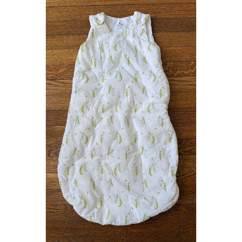Gap Pea Pod Sleep Sack Size 0-6 Months